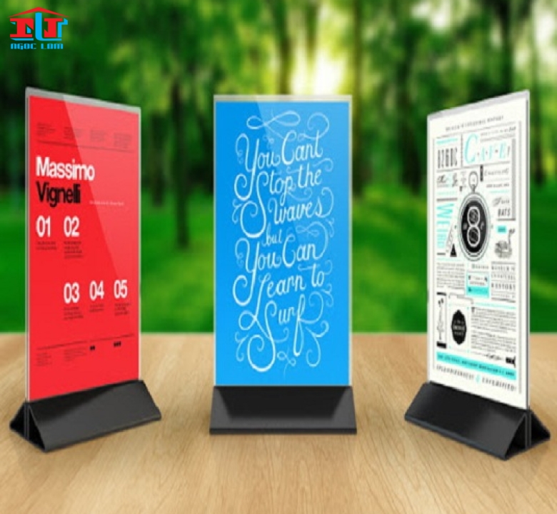 menu mica để bàn đế tam giác