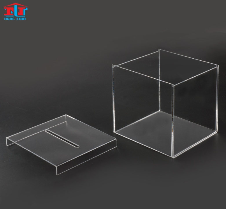 GIA CÔNG HỘP MICA TRƯNG BÀY SẢN PHẨM, HỘP MICA ĐỰNG MÔ HÌNH THEO YÊU CẦU