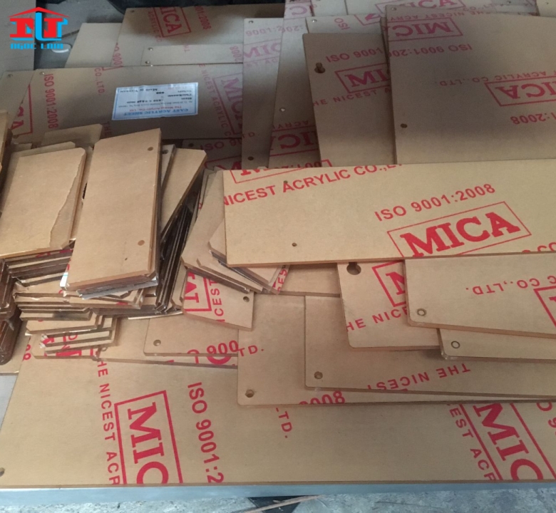Dịch Vụ Cắt Laser Mica Biên Hòa – Cắt Theo Yêu Cầu, Giá Rẻ Số Lượng Lớn