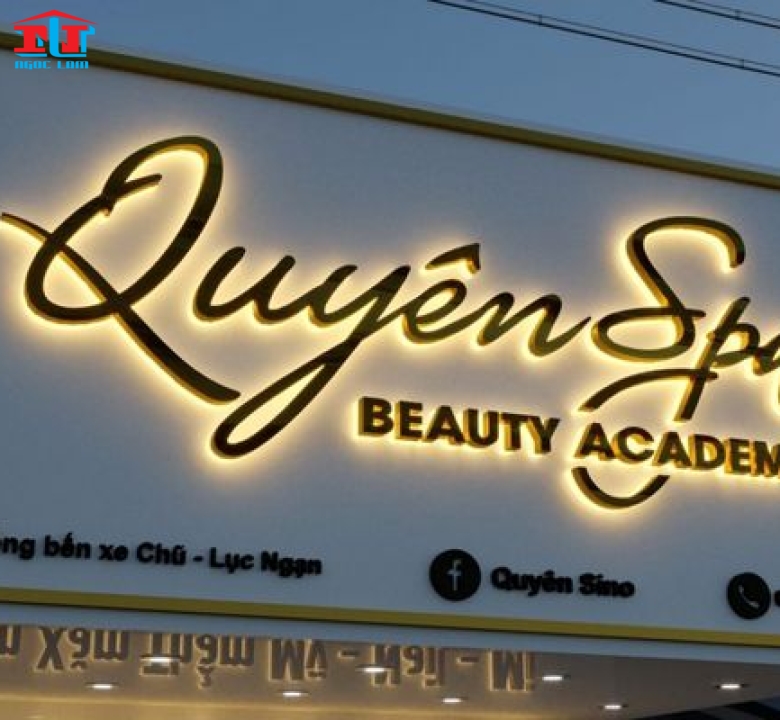 Bảng Hiệu quảng cáo đèn hắt chân
